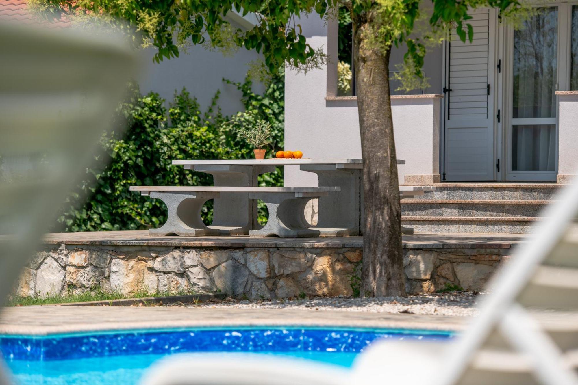 Apartments Grota Poreč Exterior foto